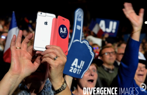 Alain Juppé / Grand meeting régional au Zénith de Paris