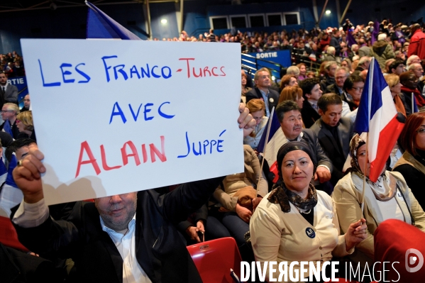 Alain Juppé / Grand meeting régional au Zénith de Paris