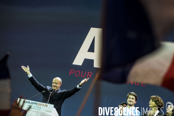 Meeting d Alain Juppé au Zenith.