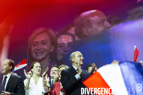 Meeting d Alain Juppé au Zenith.