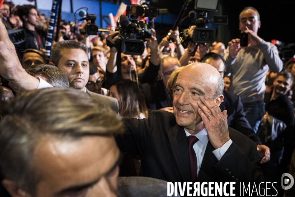 Meeting d Alain Juppé au Zenith.