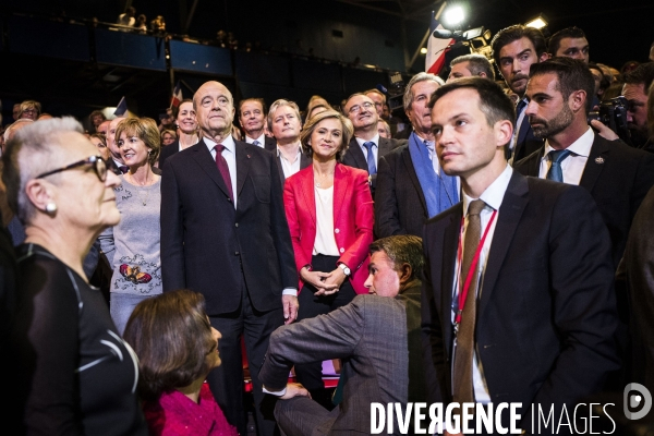 Meeting d Alain Juppé au Zenith.