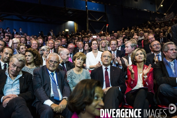 Meeting d Alain Juppé au Zenith.
