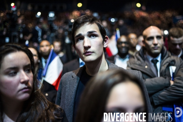 Meeting d Alain Juppé au Zenith.