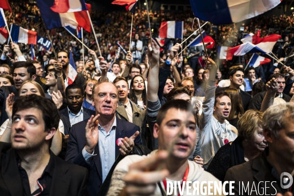 Meeting d Alain Juppé au Zenith.