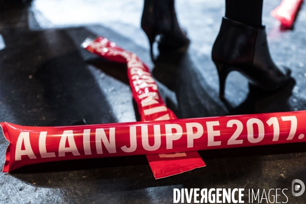 Meeting d Alain Juppé au Zenith.