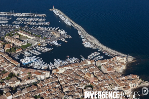 Vue aérienne du golfe de Saint Tropez