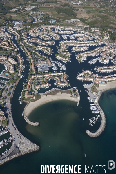 Vue aérienne du golfe de Saint Tropez