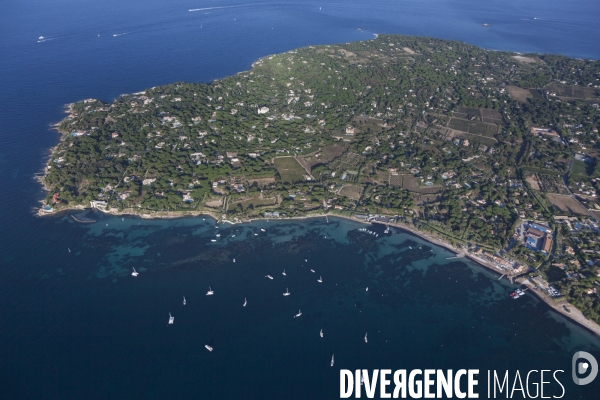 Vue aérienne du golfe de Saint Tropez