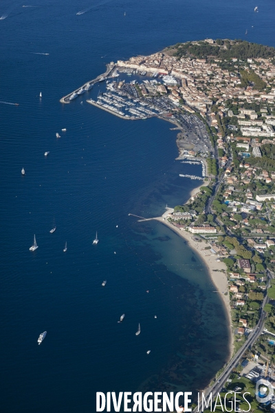 Vue aérienne du golfe de Saint Tropez