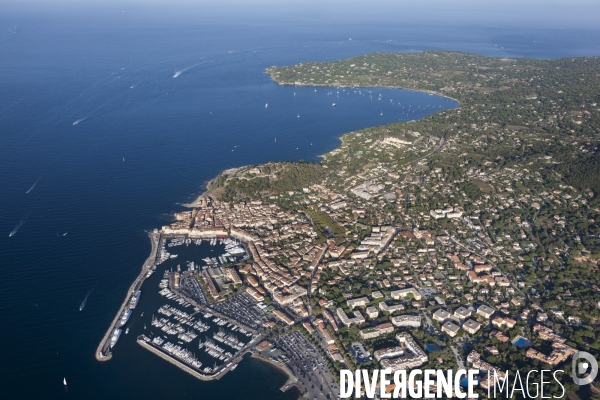 Vue aérienne du golfe de Saint Tropez