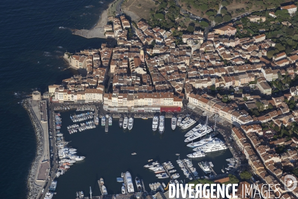 Vue aérienne du golfe de Saint Tropez