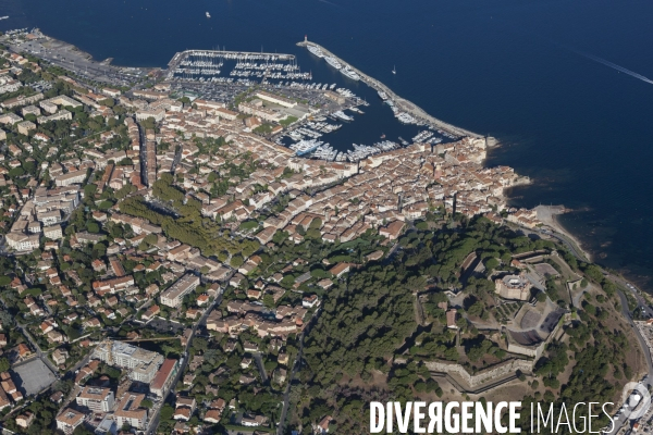Vue aérienne du golfe de Saint Tropez