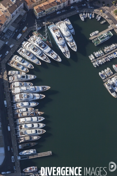 Vue aérienne du golfe de Saint Tropez