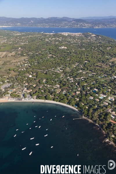 Vue aérienne du golfe de Saint Tropez