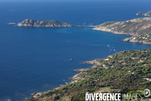 Vue aérienne du golfe de Saint Tropez