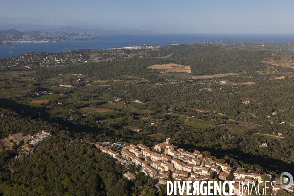 Vue aérienne du golfe de Saint Tropez