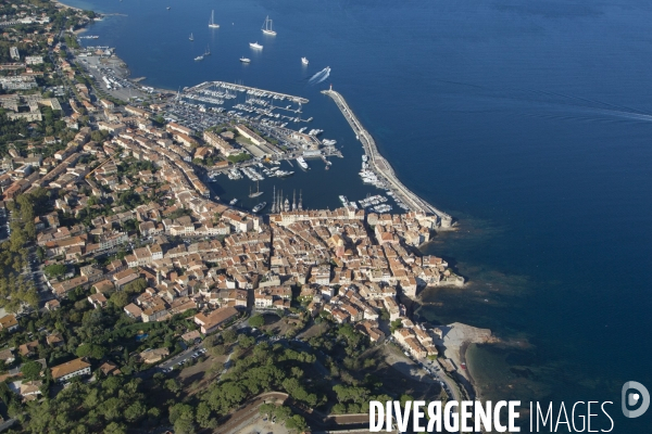 Vue aérienne du golfe de Saint Tropez