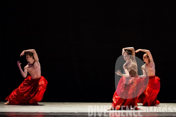 Bella Figura /  Jiri Kylian