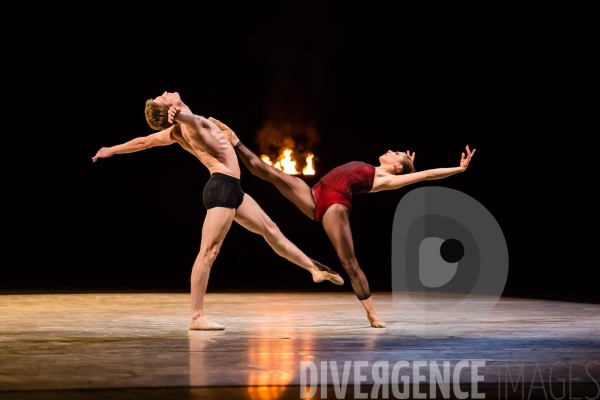Bella Figura /  Jiri Kylian