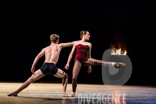 Bella Figura /  Jiri Kylian