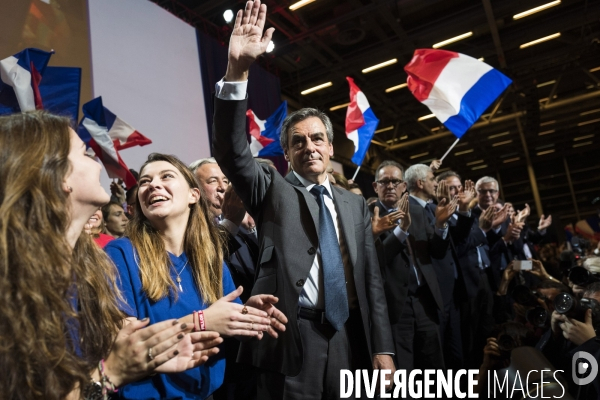 Dernier meeting de François Fillon, porte de Versailles.