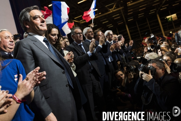 Dernier meeting de François Fillon, porte de Versailles.