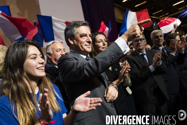 Dernier meeting de François Fillon, porte de Versailles.