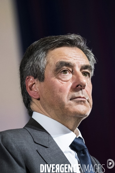 Dernier meeting de François Fillon, porte de Versailles.