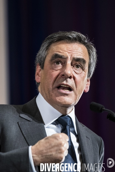 Dernier meeting de François Fillon, porte de Versailles.