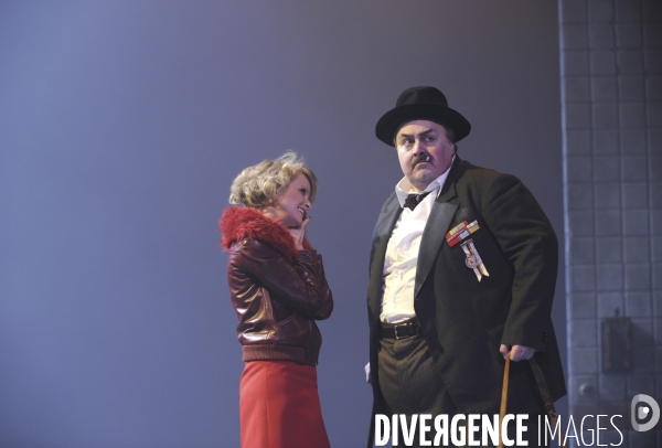 UBU ROI - Jarry - Vincent - Comedie-Francaise