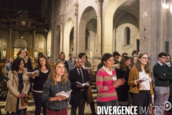 Jeunes catholiques à Paris