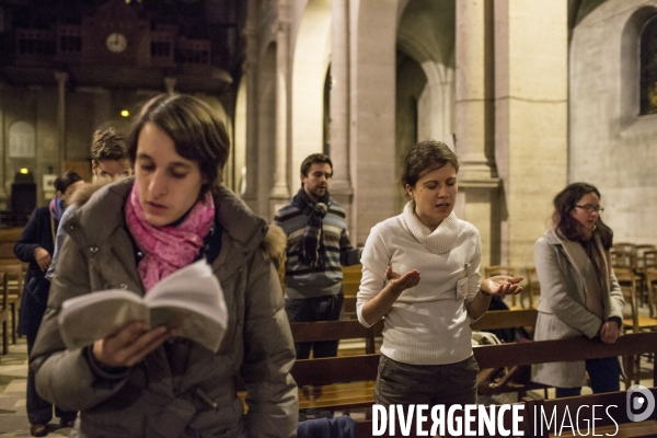 Jeunes catholiques à Paris