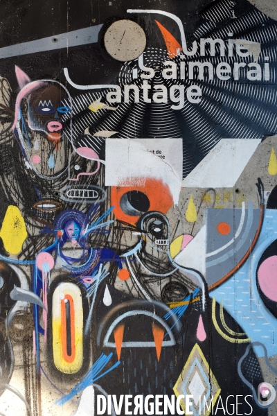 Street Art Avenue, une promenade le long du canal de Saint-Denis vous donne a voir les oeuvres de 30 artistes du nord est parisien entre la Villette et le stade de France
