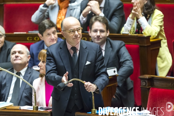 1ère séance des questions au gouvernement pour Bernard Cazeneuve , nouveau Premier ministre