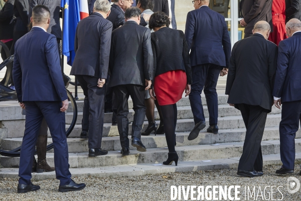 Premier Conseil des ministres du gouvernement Cazeneuve