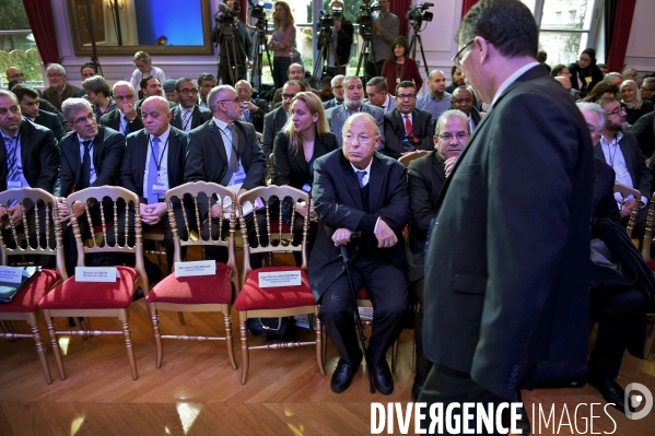 Troisieme instance de dialogue avec l islam de France