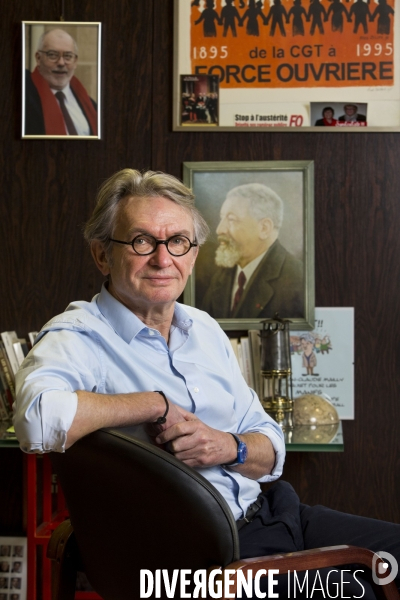 Jean-Claude MAILLY, secrétaire général de Force Ouvrière, dans son bureau au siège de F.O