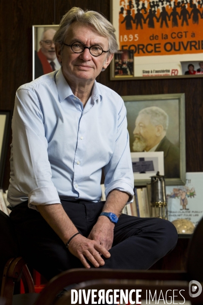 Jean-Claude MAILLY, secrétaire général de Force Ouvrière, dans son bureau au siège de F.O