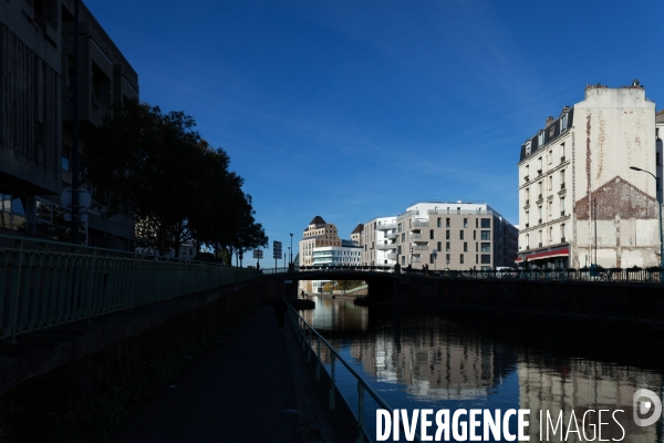 Pantin : Les berges du Canal de l Ourcq