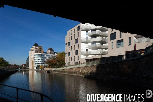 Pantin : Les berges du Canal de l Ourcq