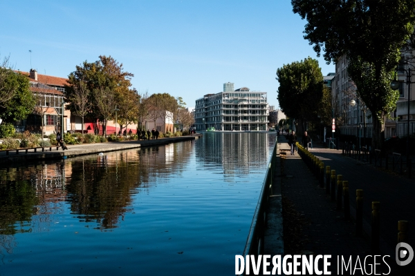 Pantin : Les berges du Canal de l Ourcq