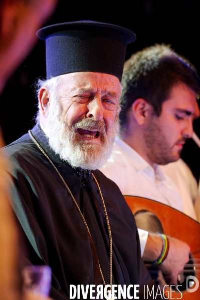 KARPATHOS : Chants de fête à Olympos - Grèce