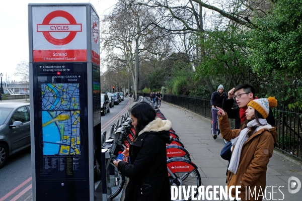 Londres.Station de velos en libre service.