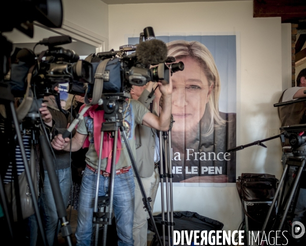 Candidature de Marine Le Pen a Henin Beaumont pour l election legislative 2012