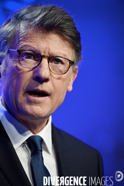 Vincent Peillon présente son projet présidentiel