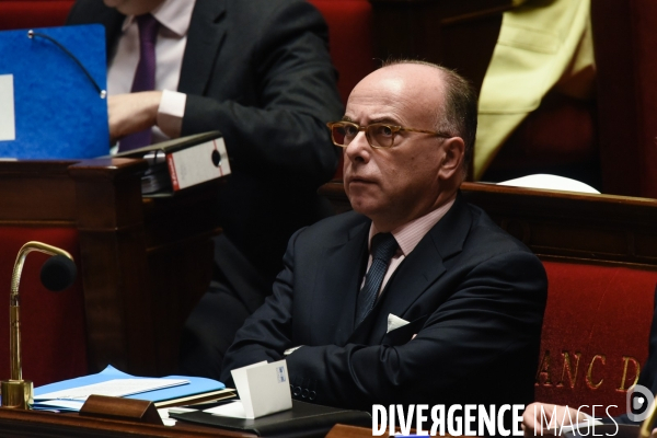 Bernard Cazeneuve à l Assemblée nationale. Questions d actualité