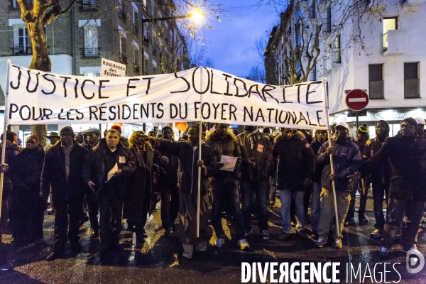 Foyer incendie de Boulogne Billancourt - Manifestation de solidarite avec les victimes