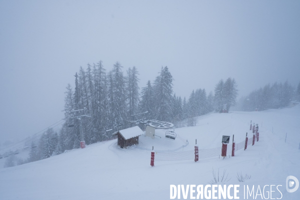 La neige arrive (enfin) dans les Alpes