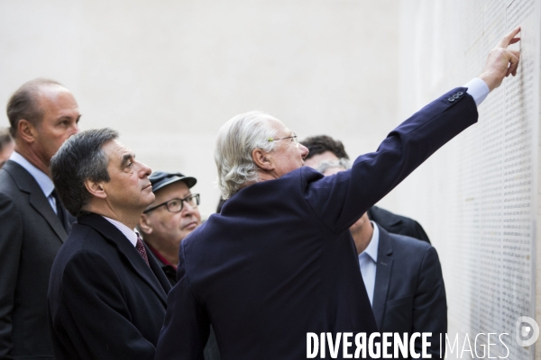 François FILLON visite le Mémorial de la Shoah à Paris